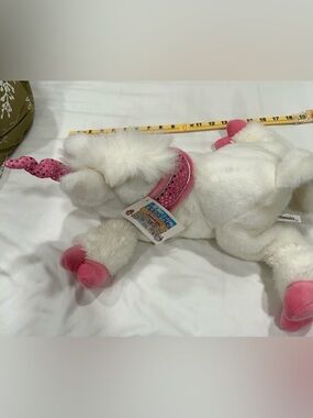 Vintage 2000 Animal Alley Commonwealth Unicorn Plush Pink Hoofs Horn Collar 18”